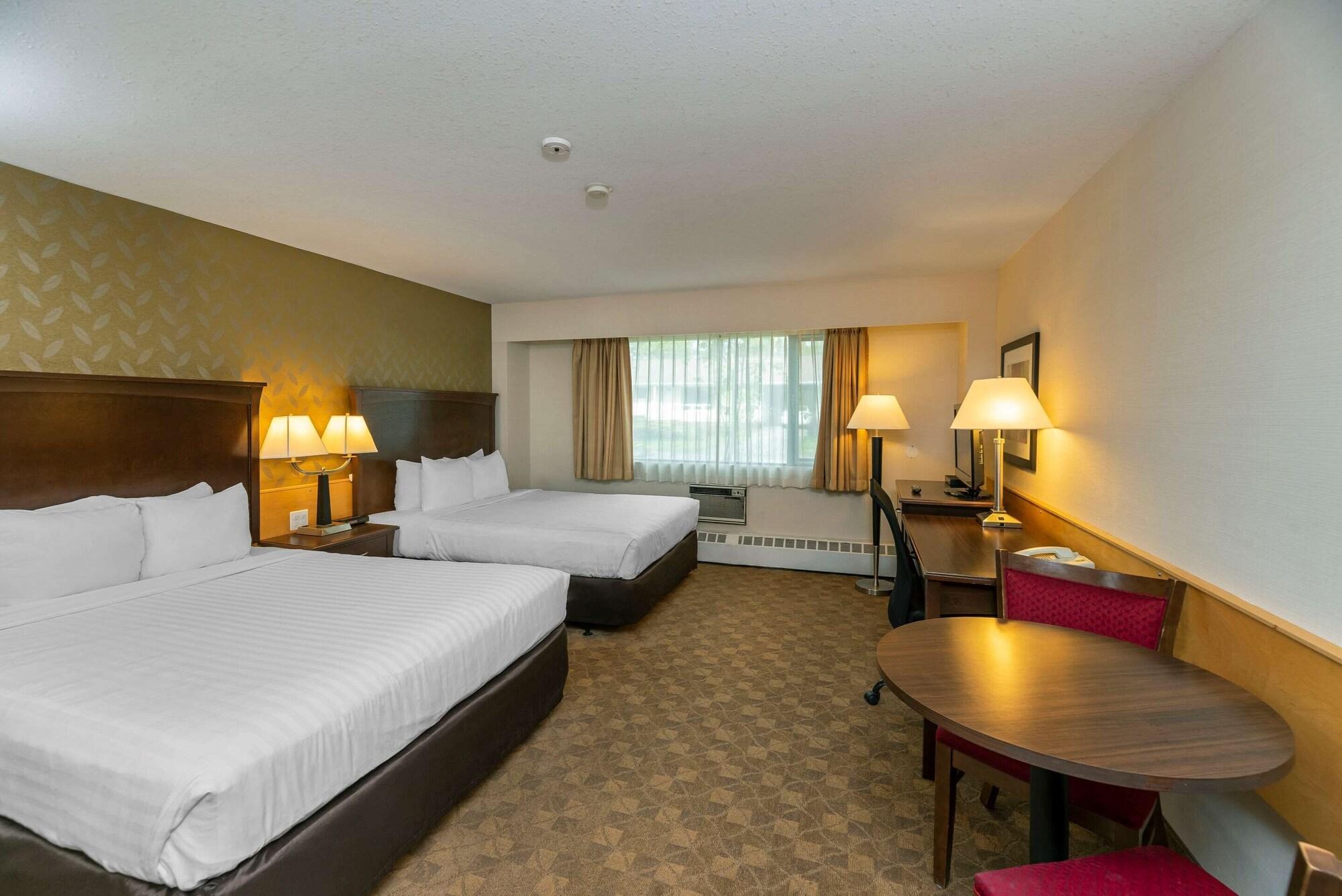 Prestige Riverside Lodge Quesnel Eksteriør billede